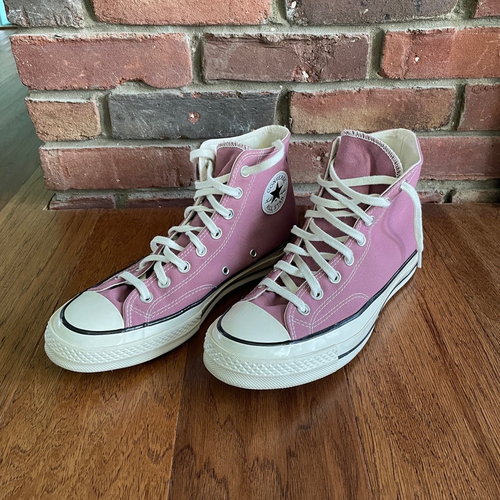 Converse All Star Chuck Taylor High Top Sneaker Size W 10.5 M 8.5